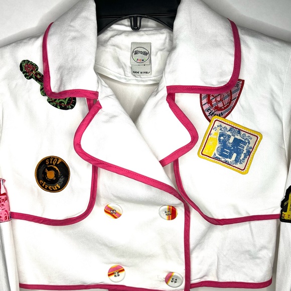 Save the Queen Circus. Girls Jacket Size 14 Junior Lots of detail & appliqués. - Picture 2 of 14